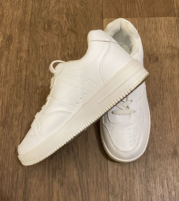 Кросівки жіночі 36 розмір