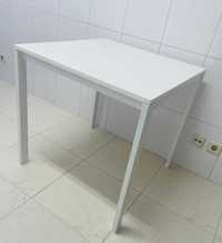 Mesa pequena ikea