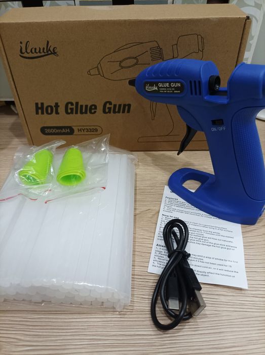 Akumulatorowy pistolet do kleju na gorąco Ilauke + 50 wkładów