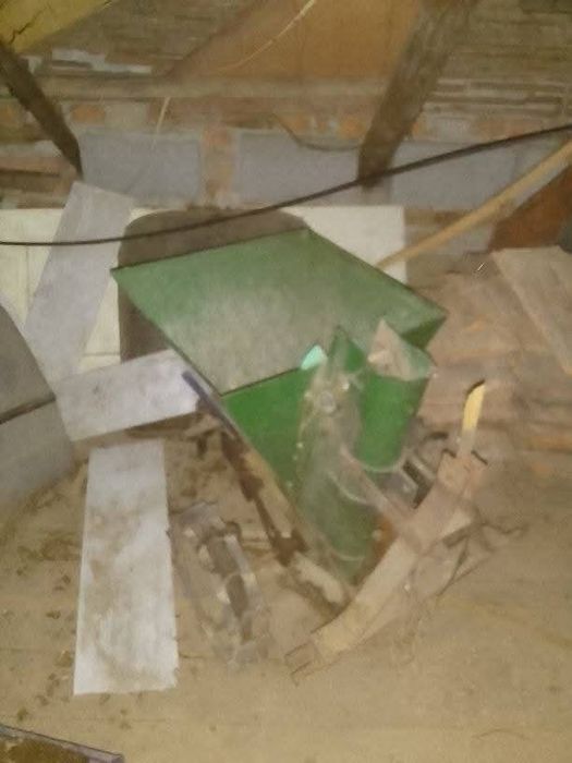 Міні. Трактор Білорус 132н