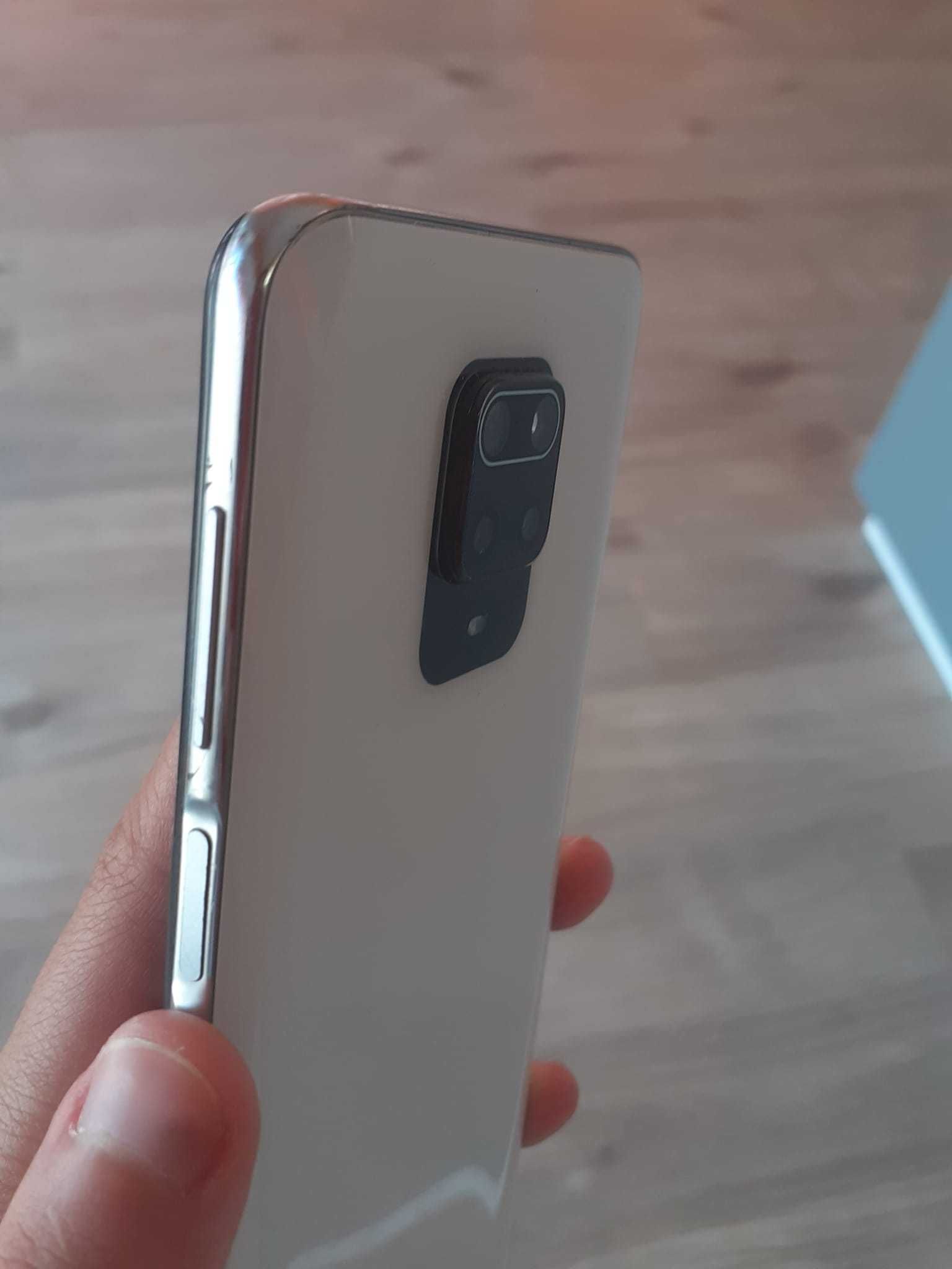 // Xiaomi Redmi Note 9S 64GB / 4GB + 1GB