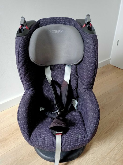 Fotelik samochodowy Maxi Cosi Tobi 9-18kg Szary