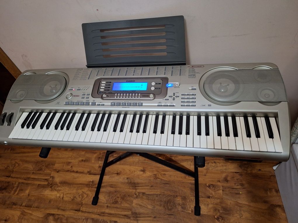 Keybord Casio wk 3700