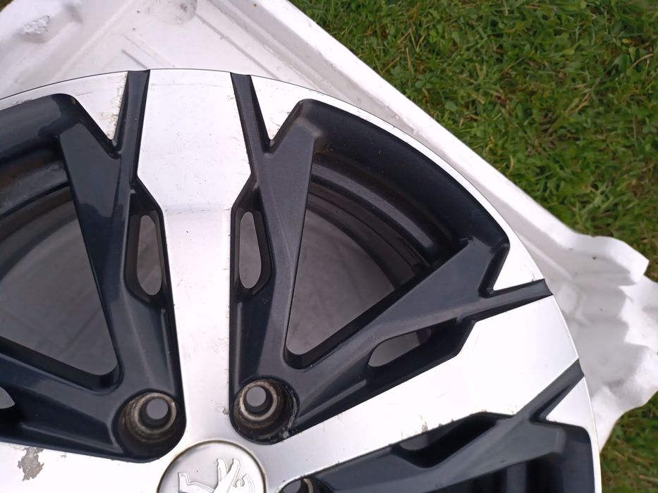 Peugeot 3008 II 5008II felga R 18