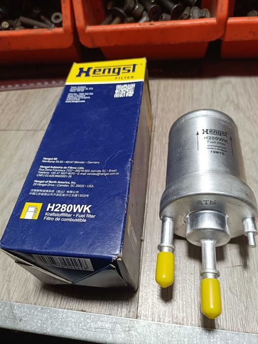 Топливный фильтр Hengst H280WK