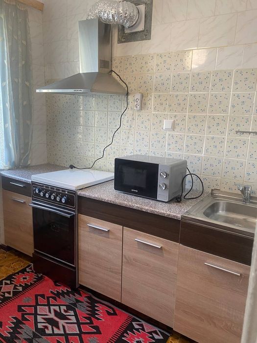 Сдам 1 к.кв на Космосе