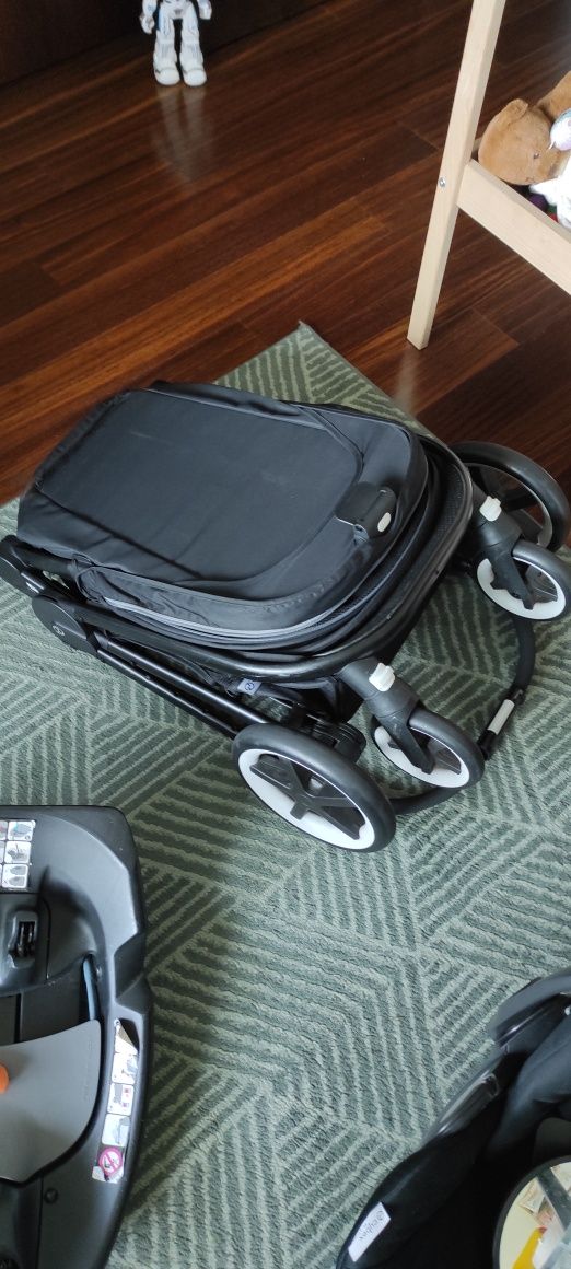 Carrinho cybex + ovo + isofix + adaptadores