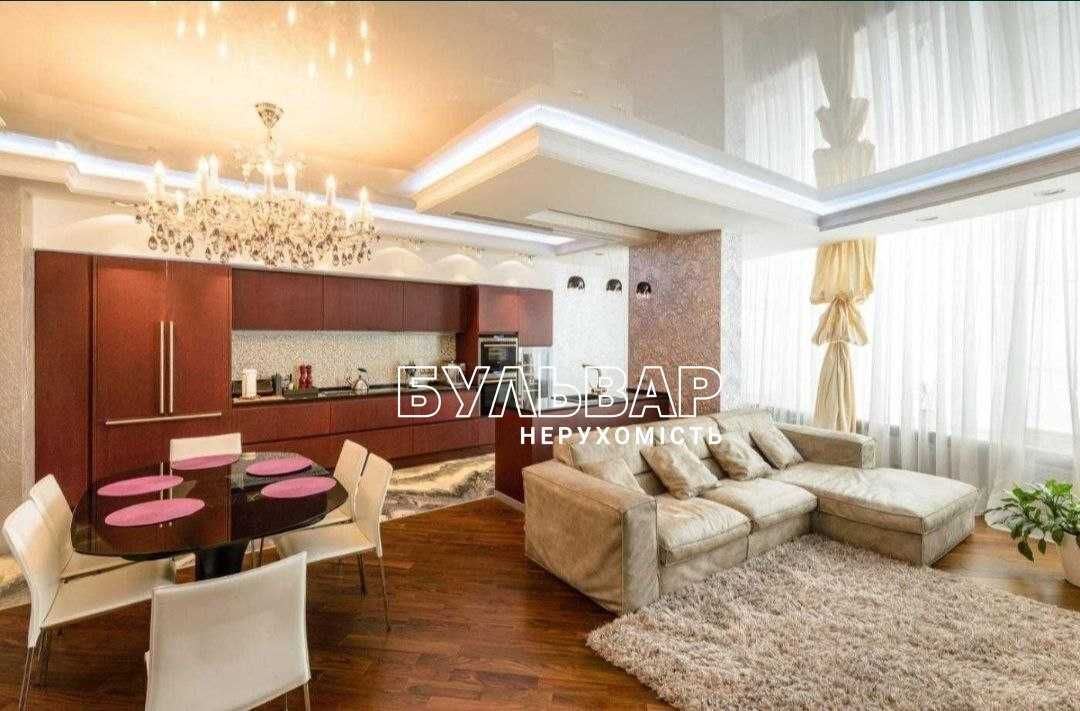 VIP!! Продам 3 к.кв Новостой ЖК Мир пер. Отакара Яроша, Бот Сад