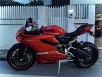Ducati Panigale 899