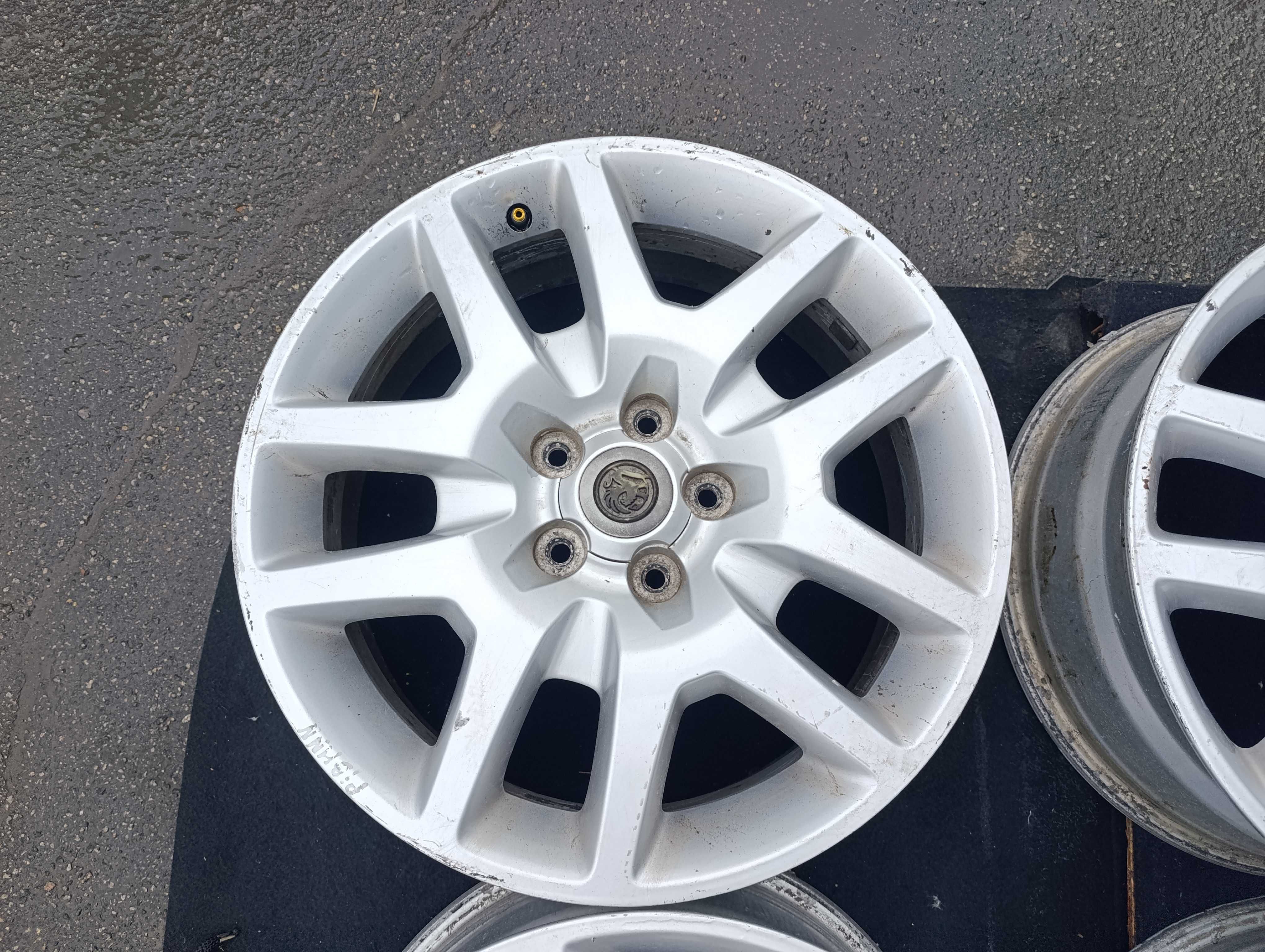 Диски литые Opel Antara R18