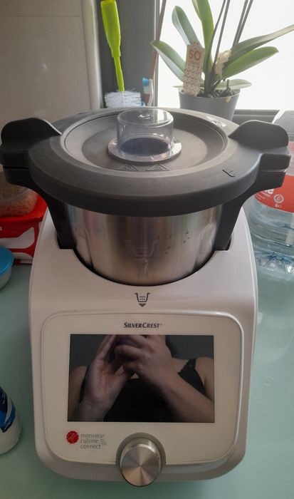 Monsieur Cuisin Connect