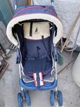 Carrinho de passeio ,Pierre Cardin.