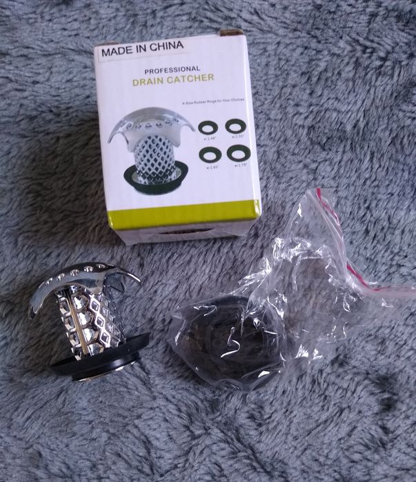 Korek do wanny wychwytujący sierść