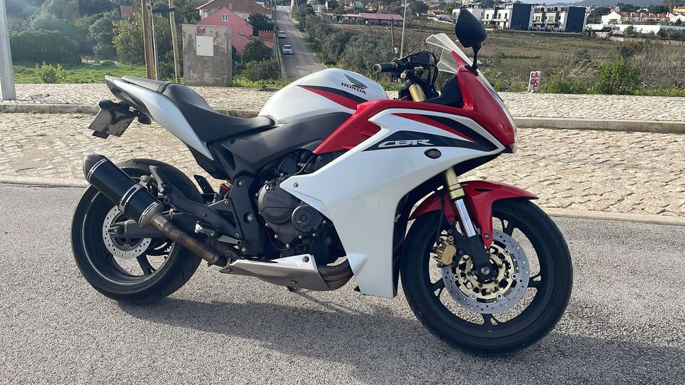 Honda CBR 600F 2011 | Sport-Touring