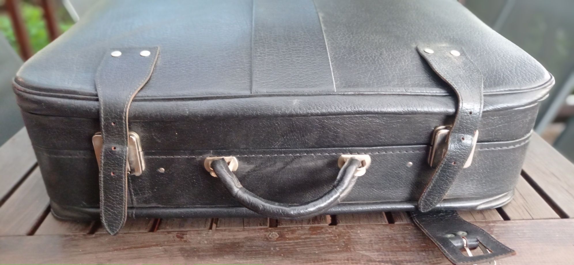 Walizka skórzana 66cmx50cmx20cm czarna lata 70te