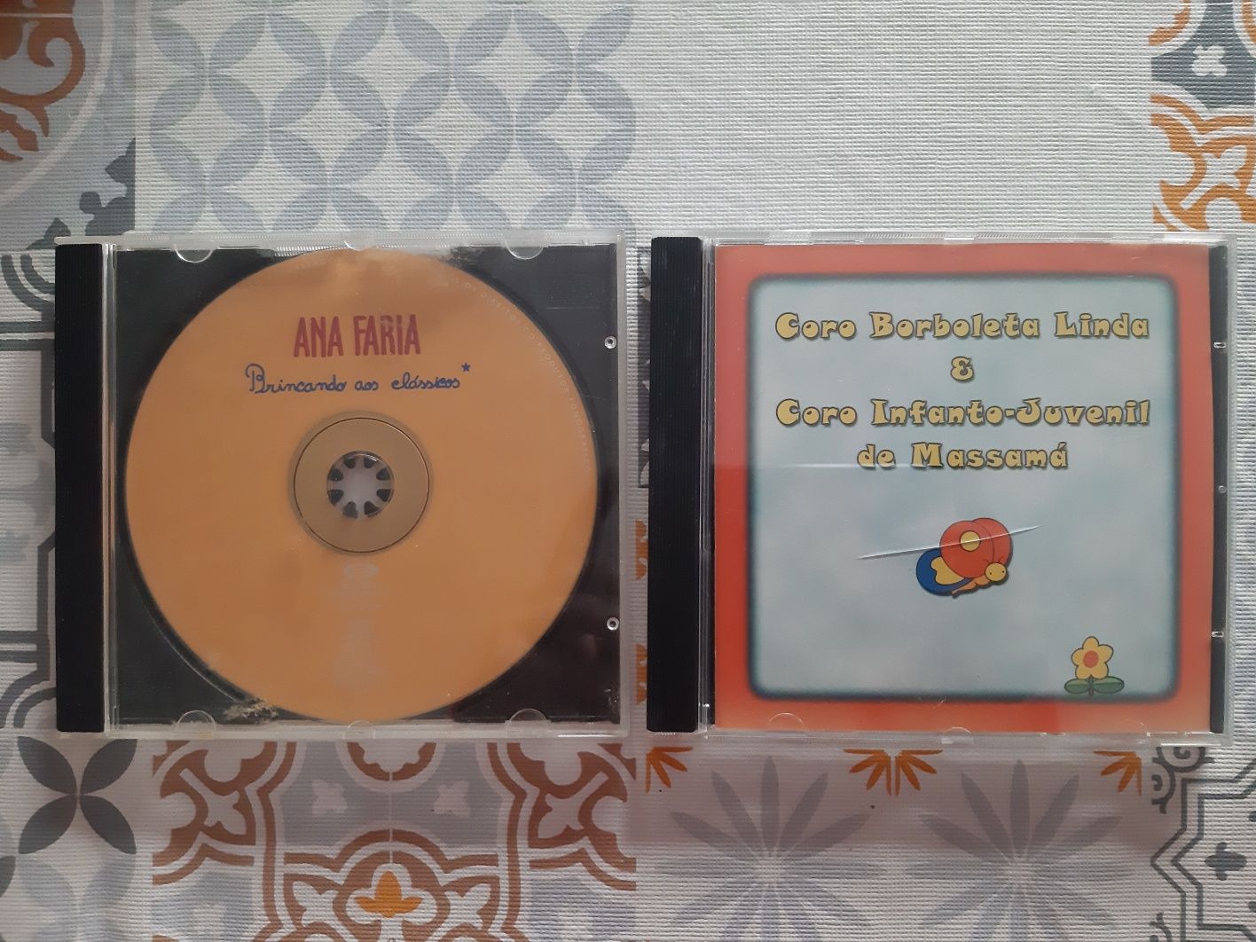 CD áudio infantis 1 por 1€ / 3 por 2€