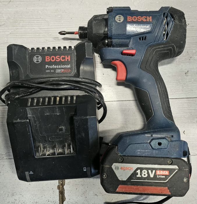 Zakrętarka Bosch Professional lGDR 180-LI + bateria +ładowarka