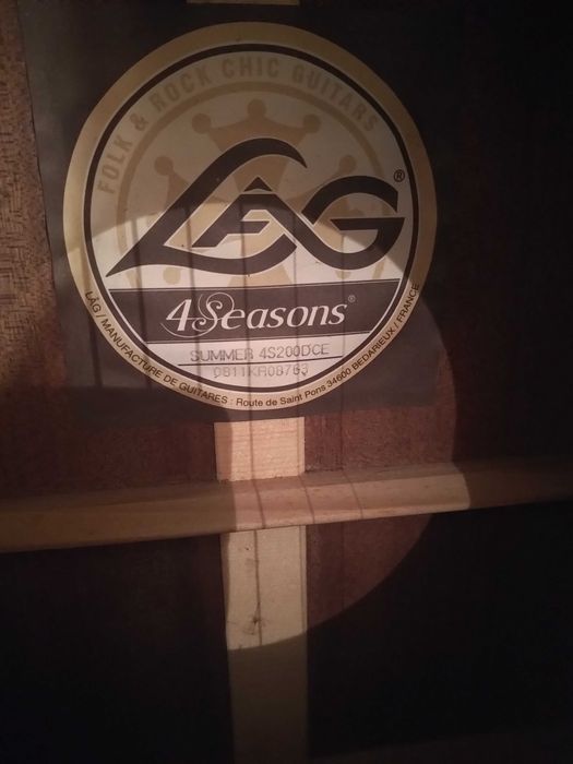 LAG 4 SEASONS SUMMER Guitarra Semi Acústica