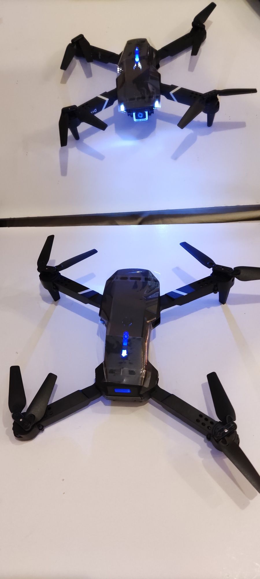Nowy dron z kamerą walizką 1080