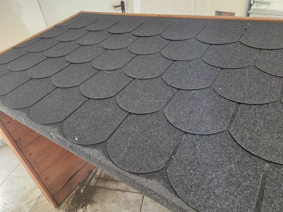 Buda zadaszenie na miski dla psa ochrona przed slońcem