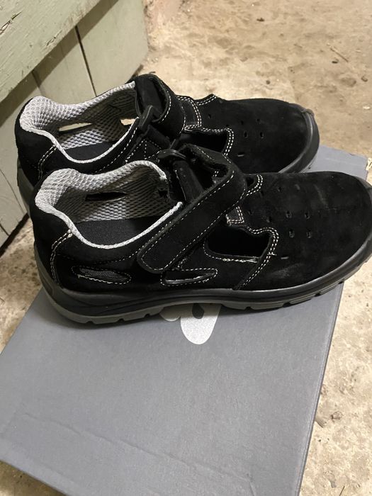 Sprzedam roboczy buty Kamari S1 SRC
