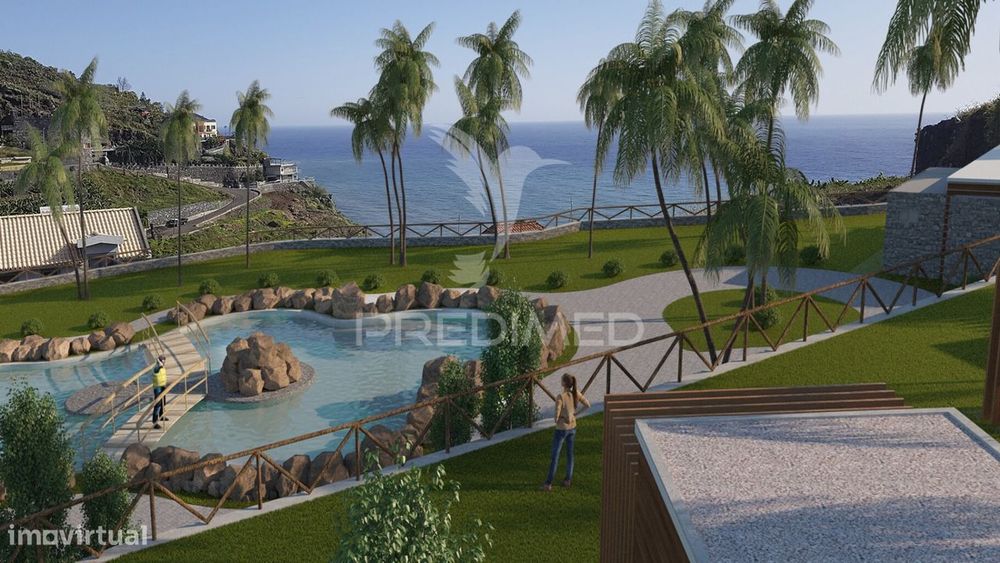Terreno com projeto aprovado para construção de aldeamento turístico