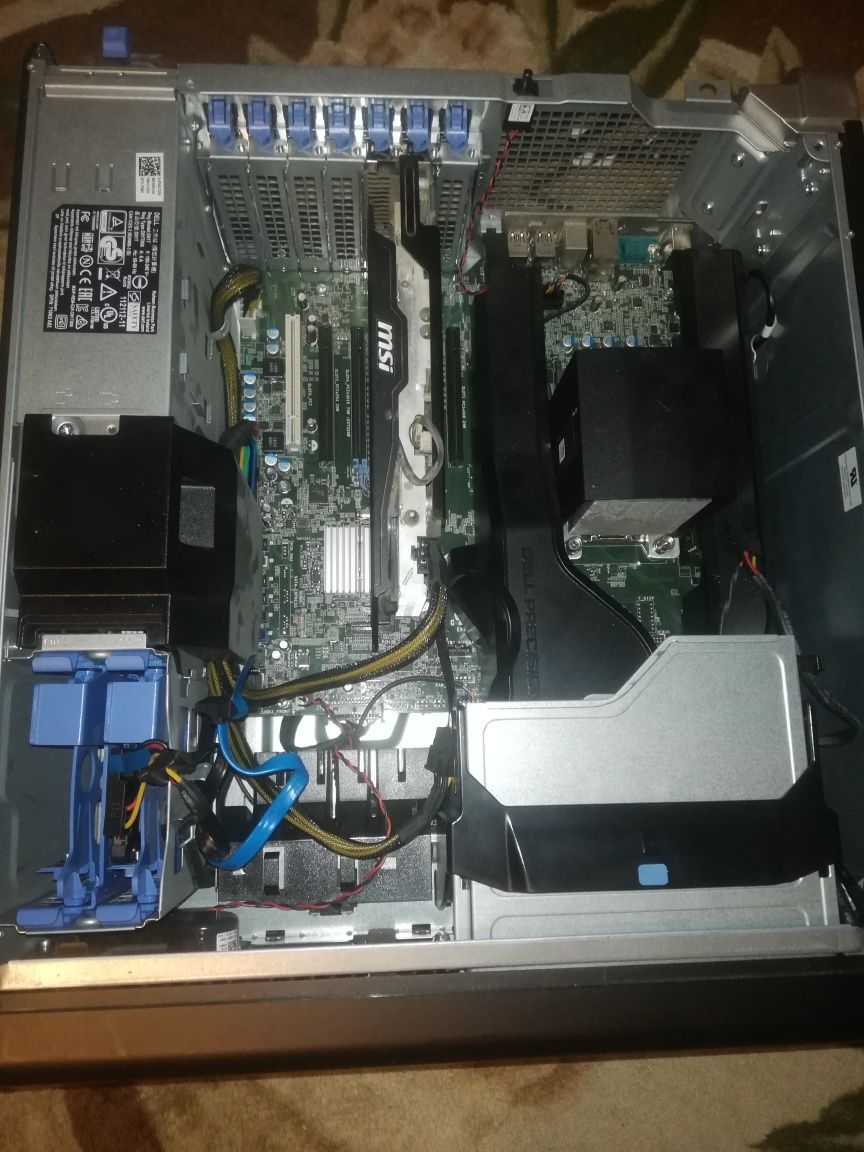 Dell t5810 xeon e5 2620 v3 6rdzeni 12 watkow 32gb