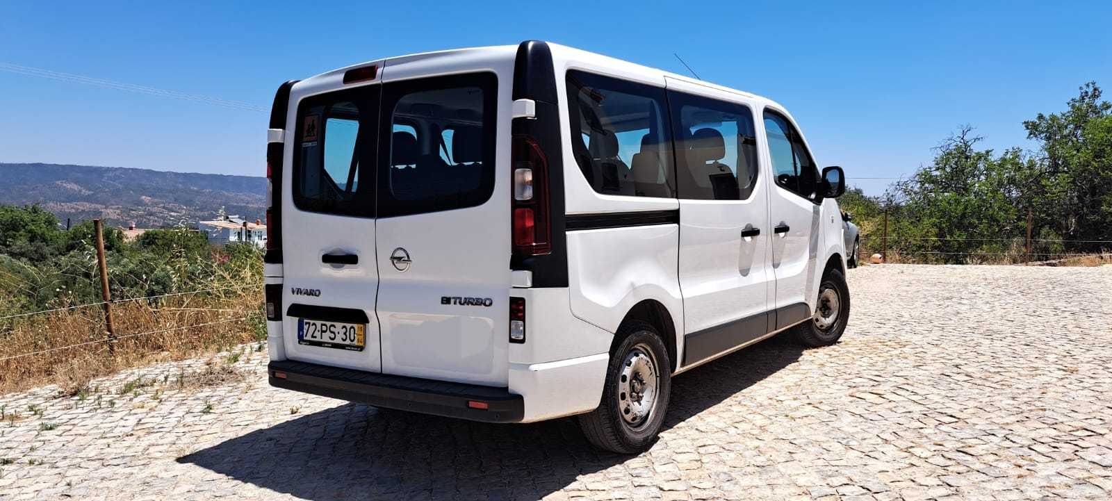 Opel Vivaro Usada