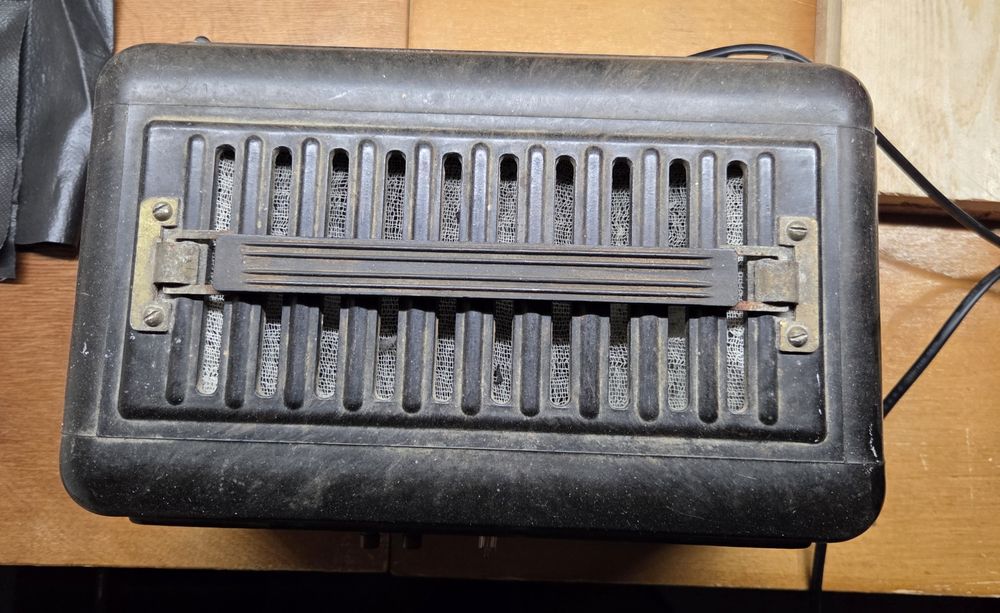 Совєтський випрямляч/стабілізатор напруги (працюючий)