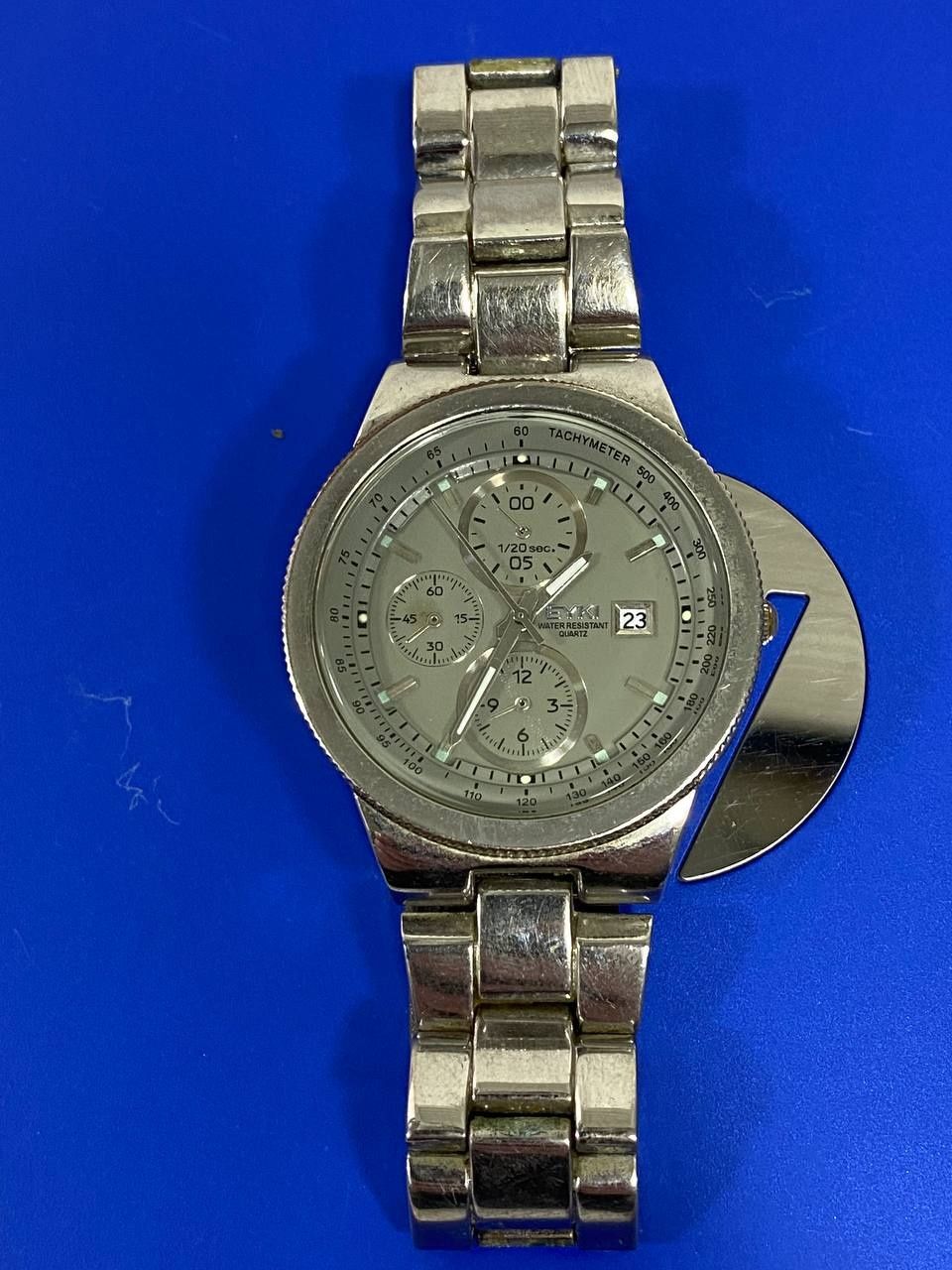 Часы EYKI Quartz (3035WG)