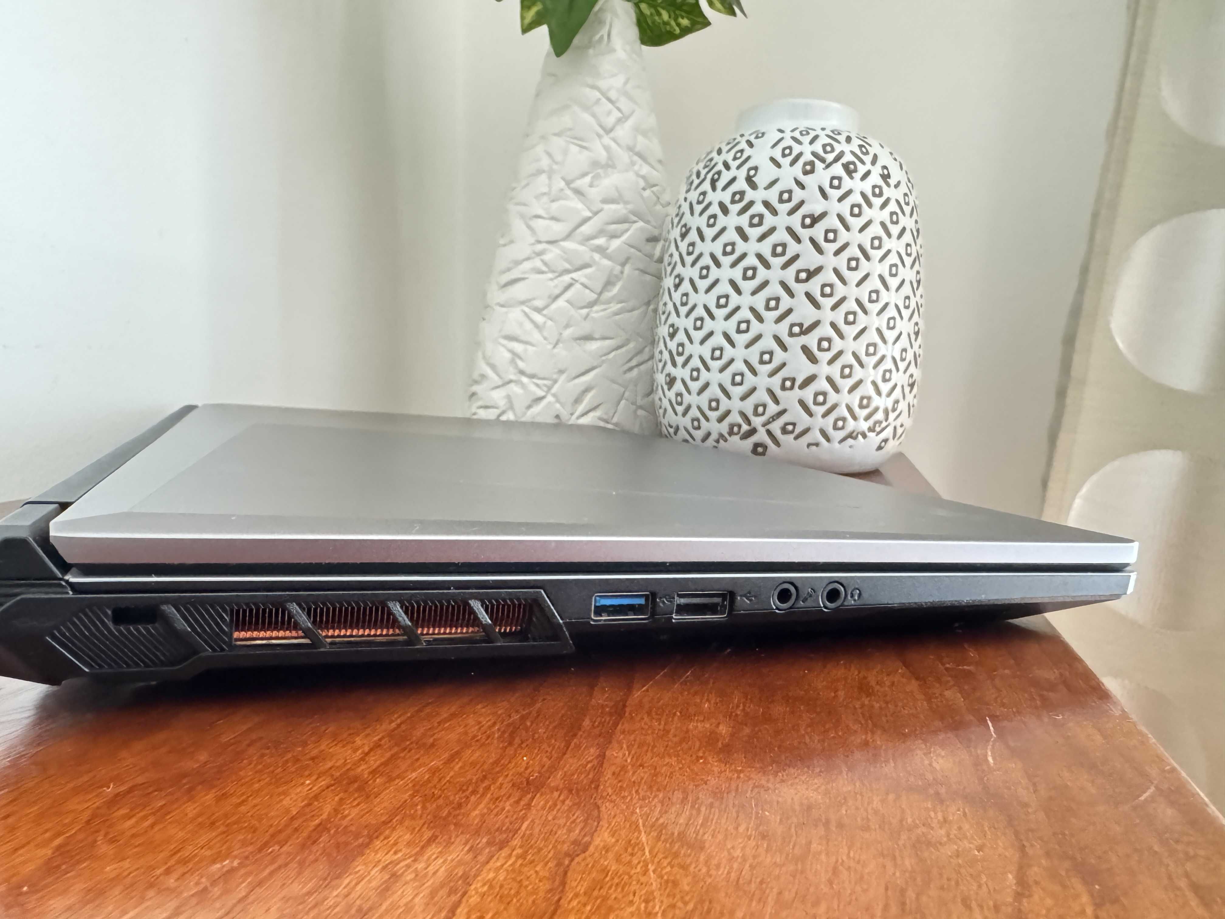 PcCOM Revolt 4060 17.3"FullHD|i7-13700H|32GB Ram|Ssd 1TB|RTX4060 8Gb|