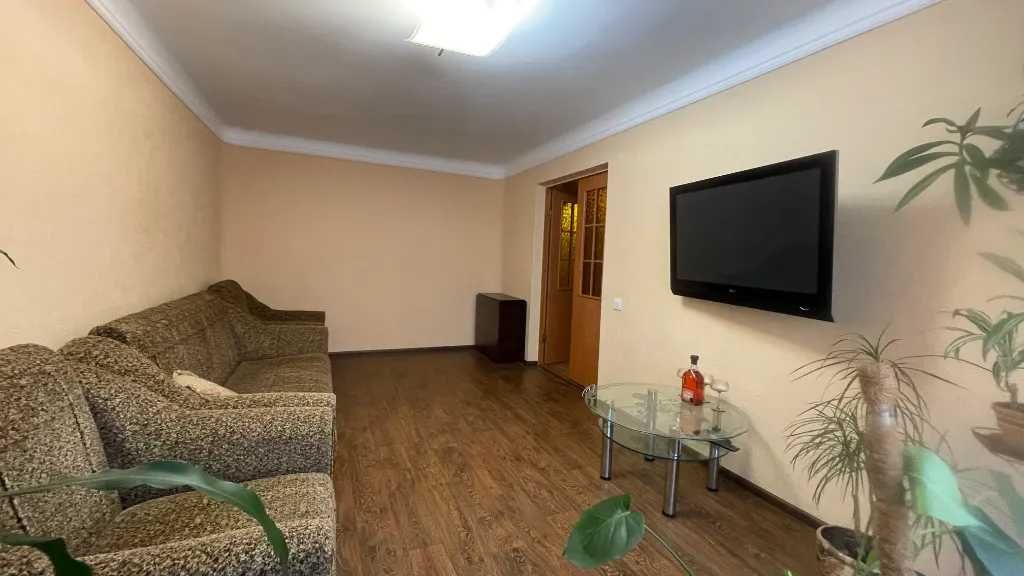 Продам  3к квартиру с ремонтом ж/м Приднепровск/Левый берег