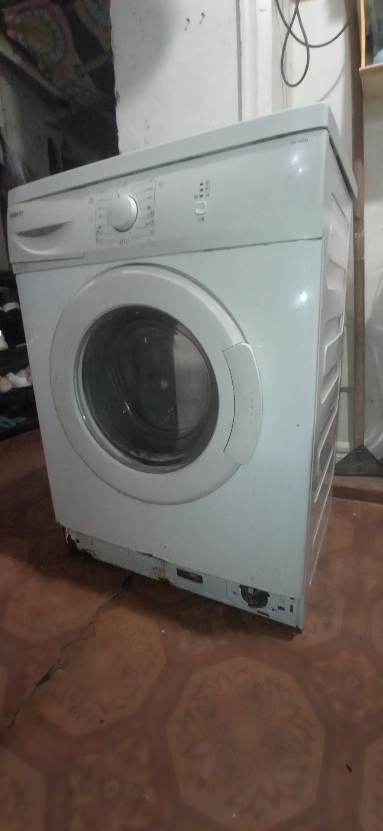 Продам стиральную машину Beko
