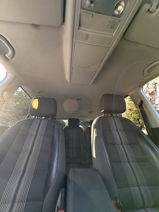 VW Touran 2013 максимальна комплектація ідеальний стан