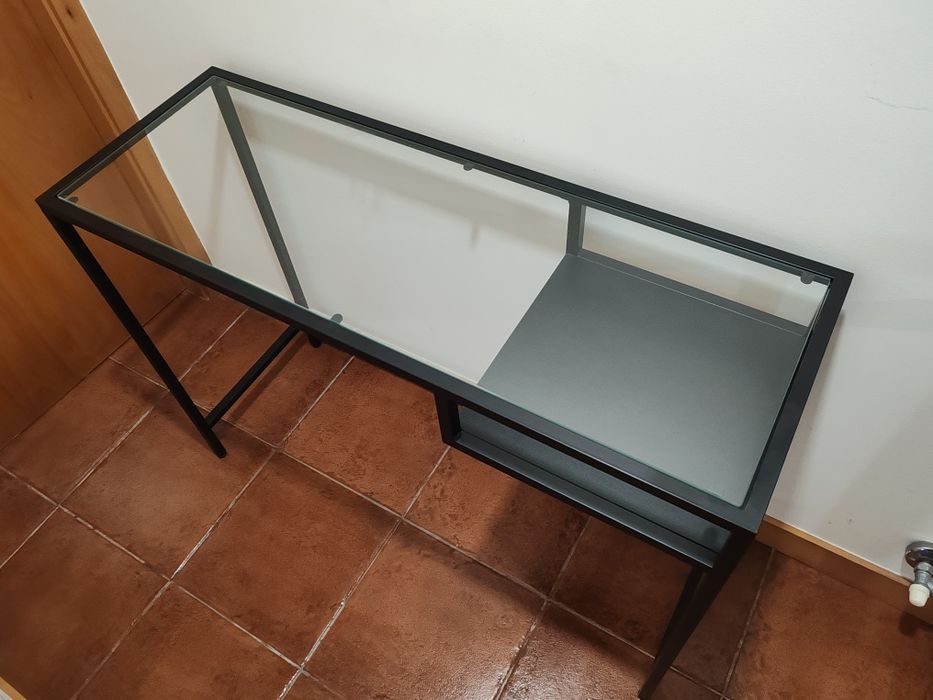 Secretária de vidro