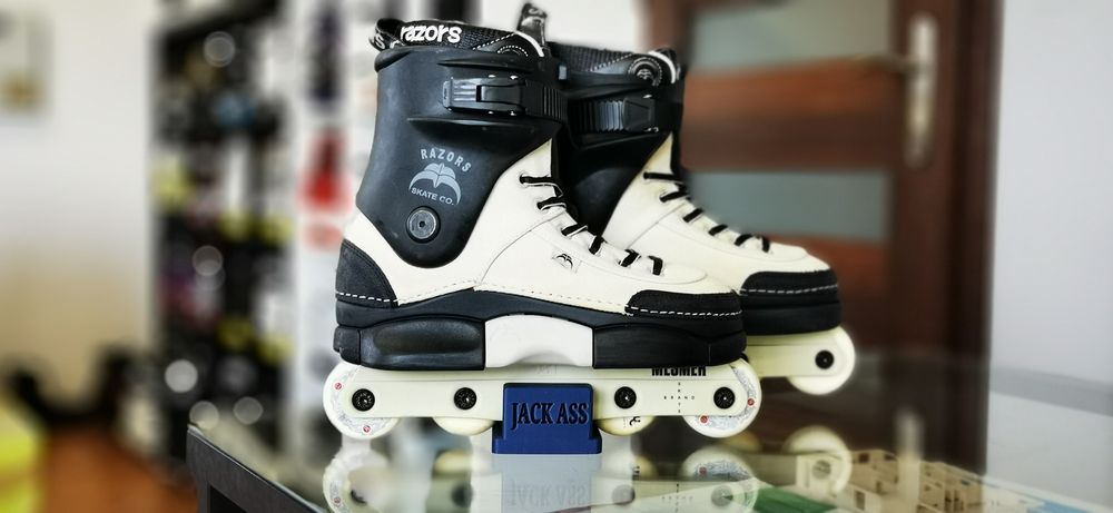 Rolki agresywne Razors SL Korey Waikiki Pro r.40