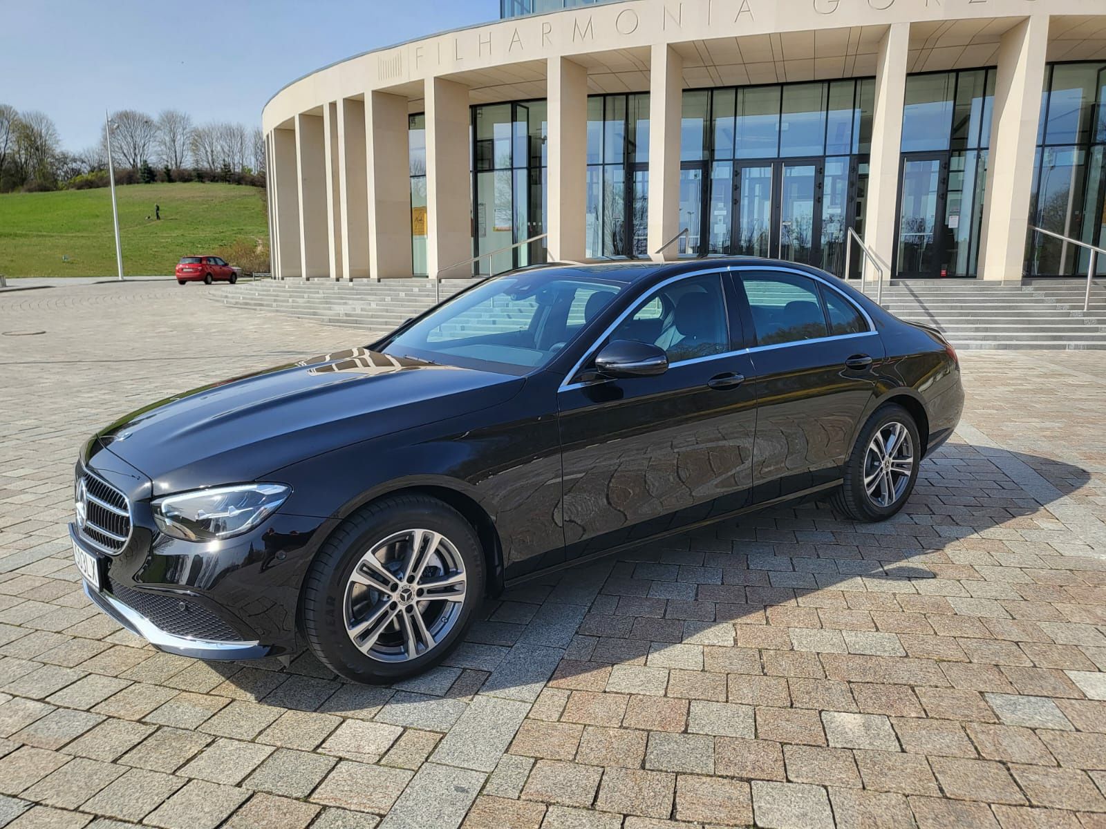 Mercedes e klasa 2.0d 4MATIC .Wynajem wypożyczalnia samochodów aut