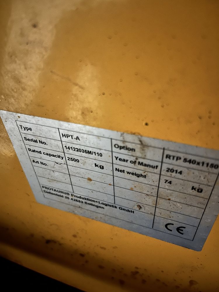 Paleciak, wózek do palet. 2,5t.