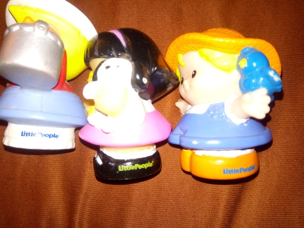 Conjunto de bonecos Little people