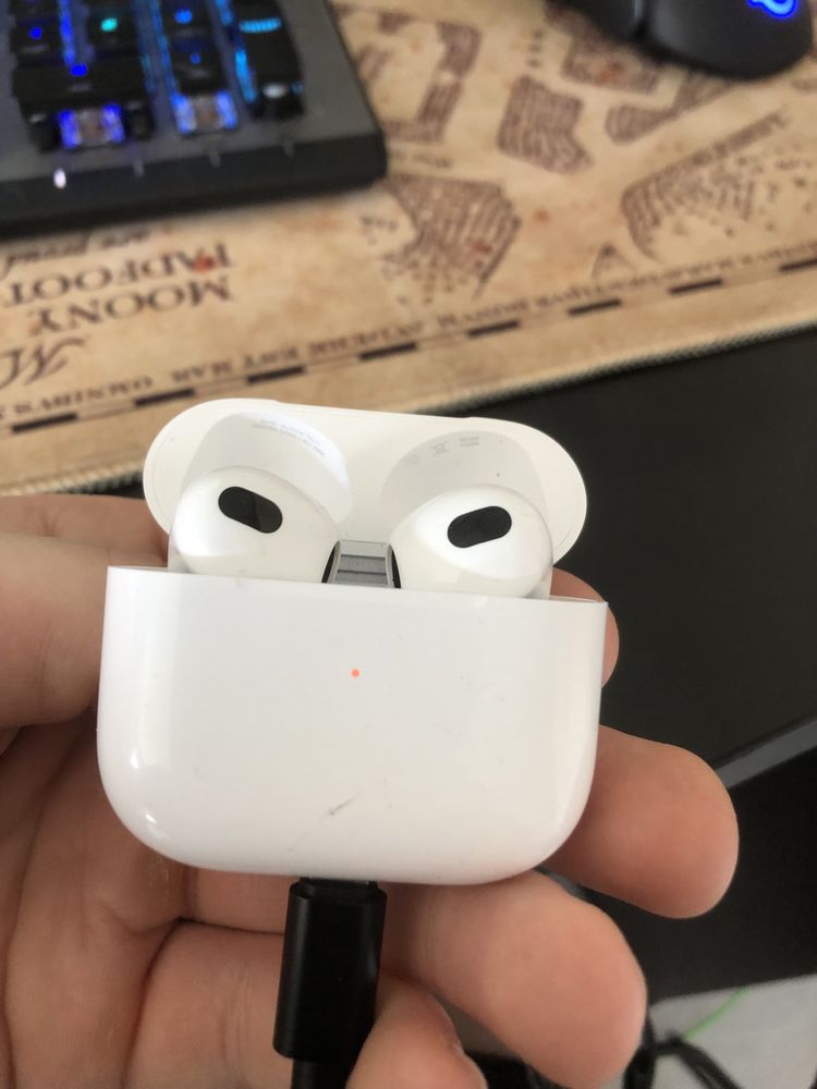 Air pods 3 jak nowe