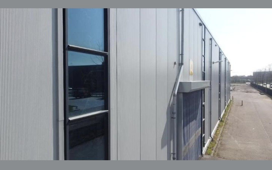 Hala Magazynowa/ Konstrukcja 740m2