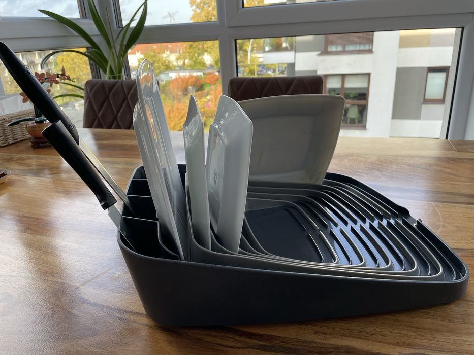 Ociekacz do naczyń marki Joseph Joseph, model Arena