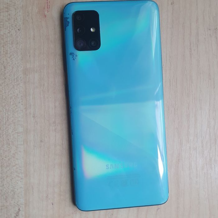 Samsung a51 на запчастини або ремонт