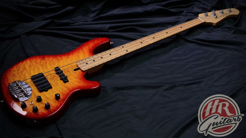 LAKLAND SKYLINE Series 44-02 Deluxe, gitara basowa