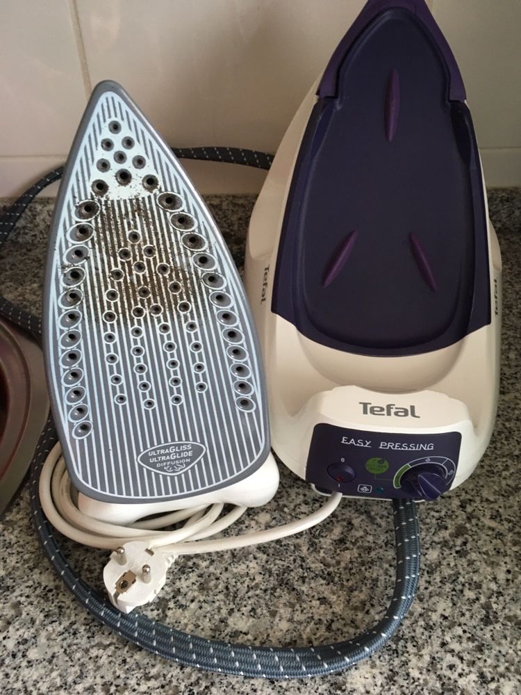 Ferro c/Caldeira Tefal Easy Pressing 4,5 bars 90g/min.