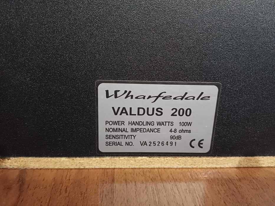 Wieza , zestaw Yamaha Pianocraft RX-E810, E-810, kolumny Wharfedale