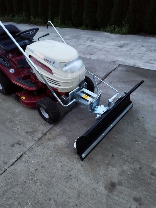 Traktorek kosiarka Pług do odśnieżania