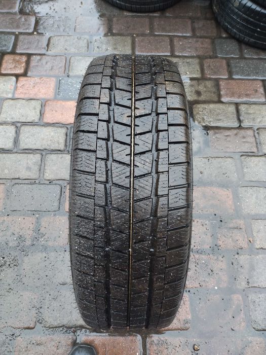 205/65R16C Falken Eurowinter Van 01 Dot1421 1szt. zima 8mm.