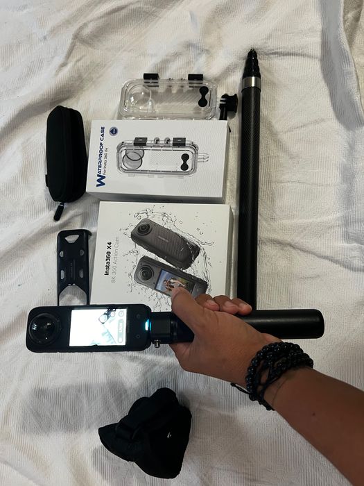 Câmera insta360 x4 Vários Acessórios