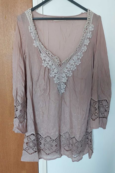 Túnica com renda